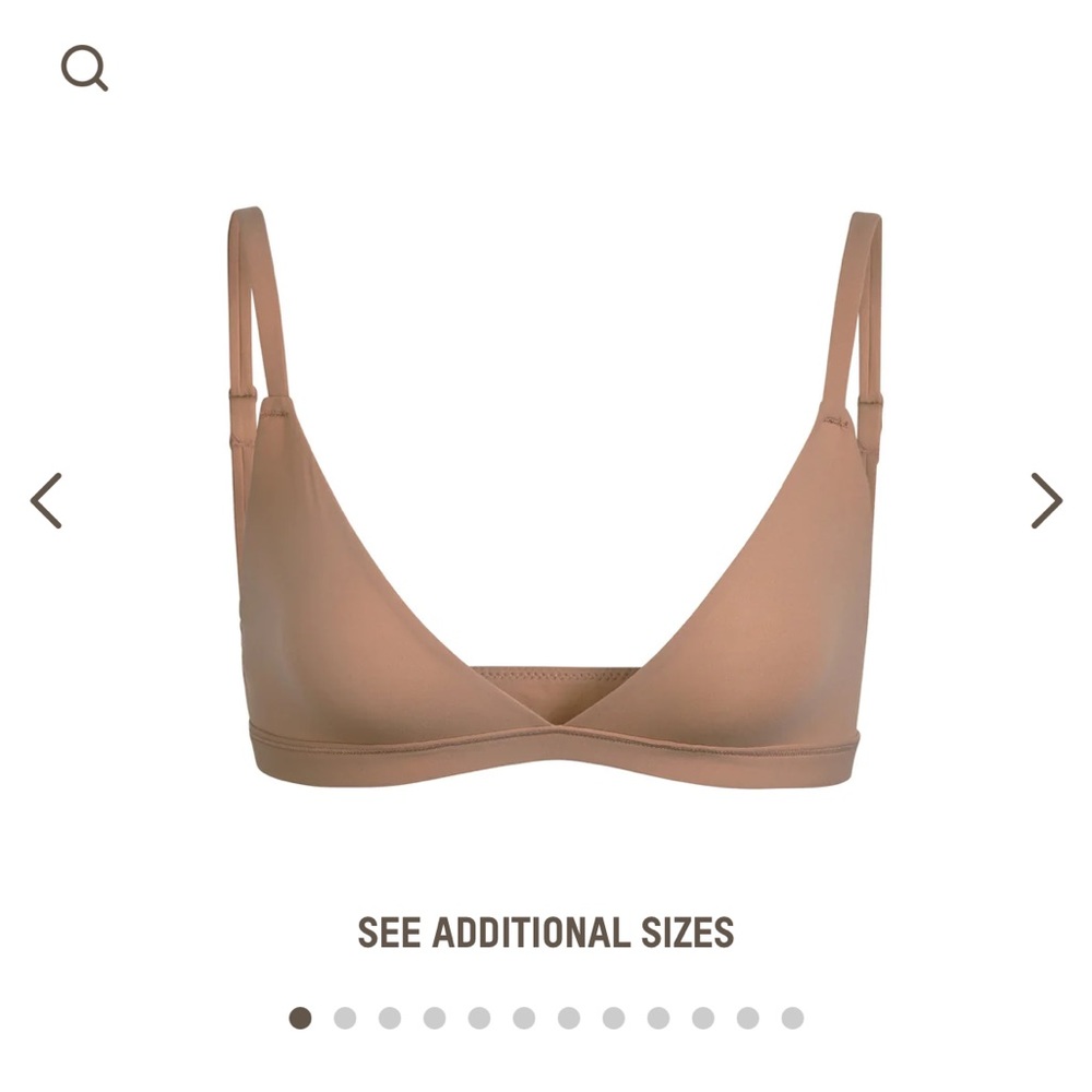 NWT Skims Fits Everybody Triangle Bralette